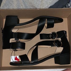 Black sandals